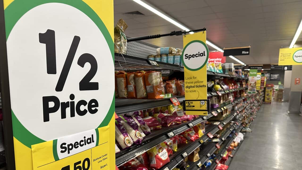 WOOLWORTHS WAREHOUSE STRIKE STOCK