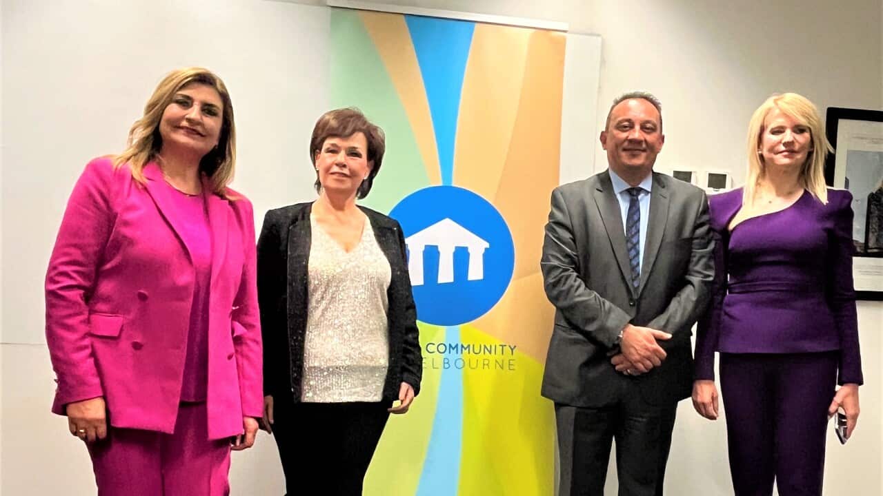 Από αριστερά: Ευαγγελία Λιακούλη, Ασημίνα Σκόνδρα, Κων/νος Βλάσης, Θεοδώρα Τζάκρη στην Ελληνική Κοινότητα Μελβούρνης, 12 Απριλίου 2024