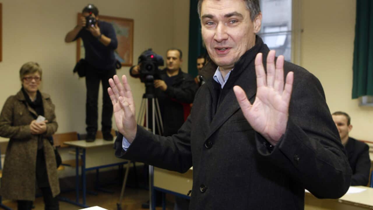 croatia_milanovic_zoran_ap_b_111204_1048738747