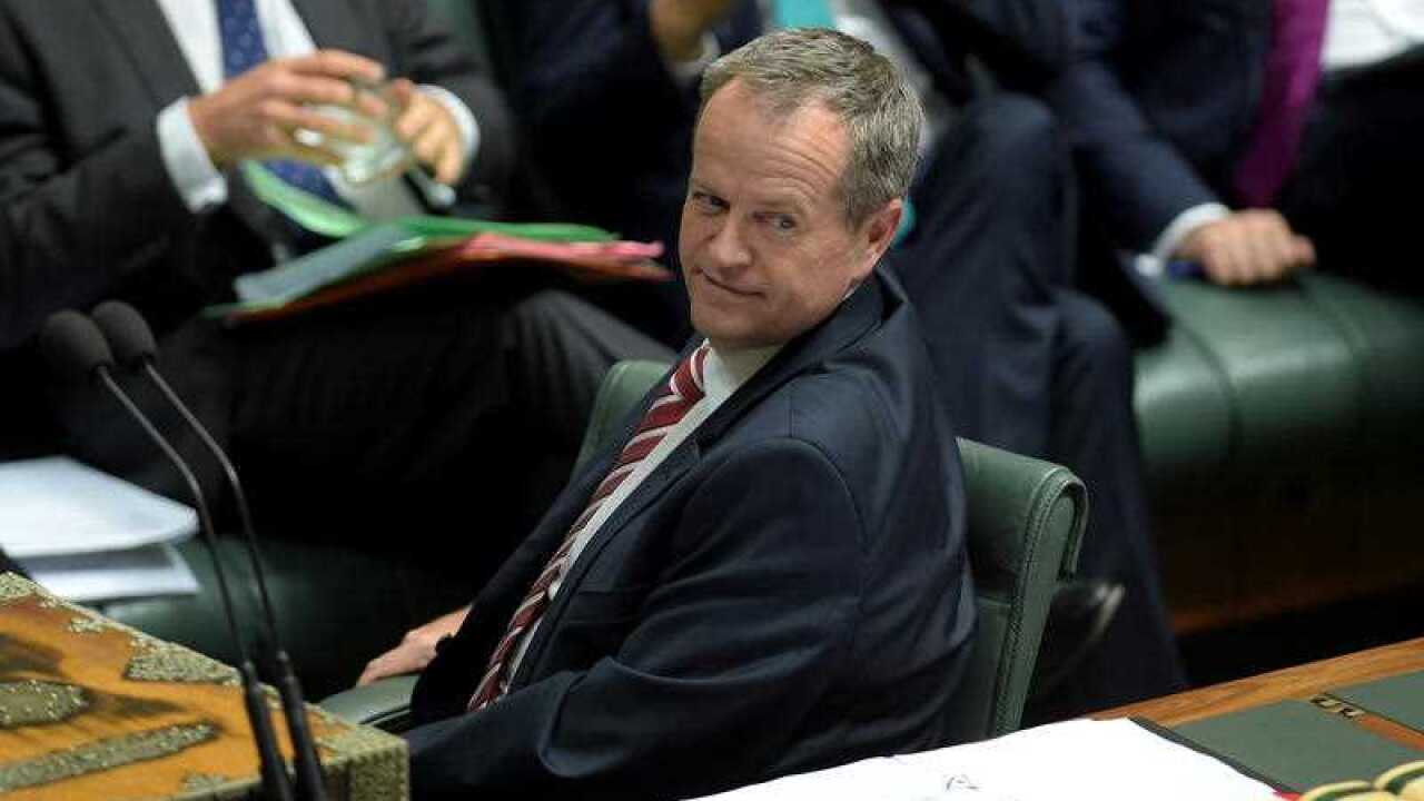 Australian Opposition Leader Bill Shorten reacts during House of Representatives Question Time at Parliament House in Canberra, Thursday, Oct. 22, 2015. (AAP Image/Lukas Coch) NO ARCHIVING