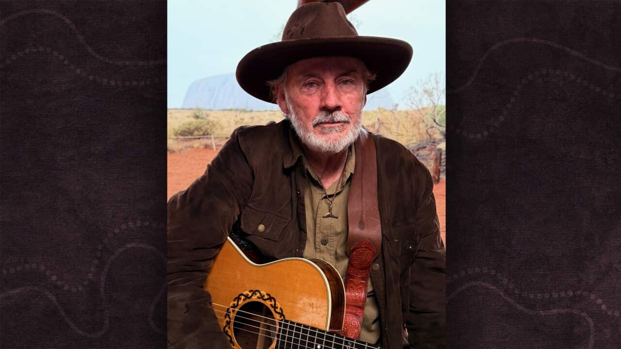 shane howard solid rock uluru point