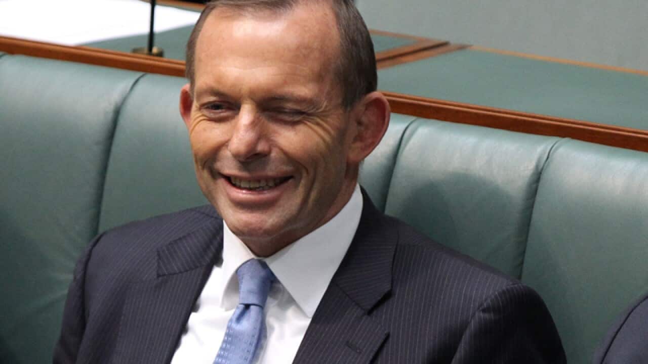 Abbott eases ministerial rules