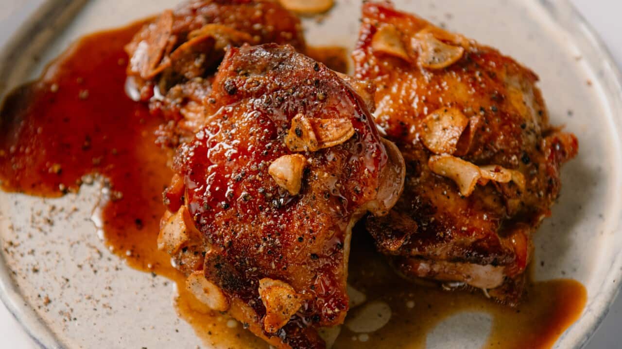 Garlic and black pepper teriyaki chicken-image