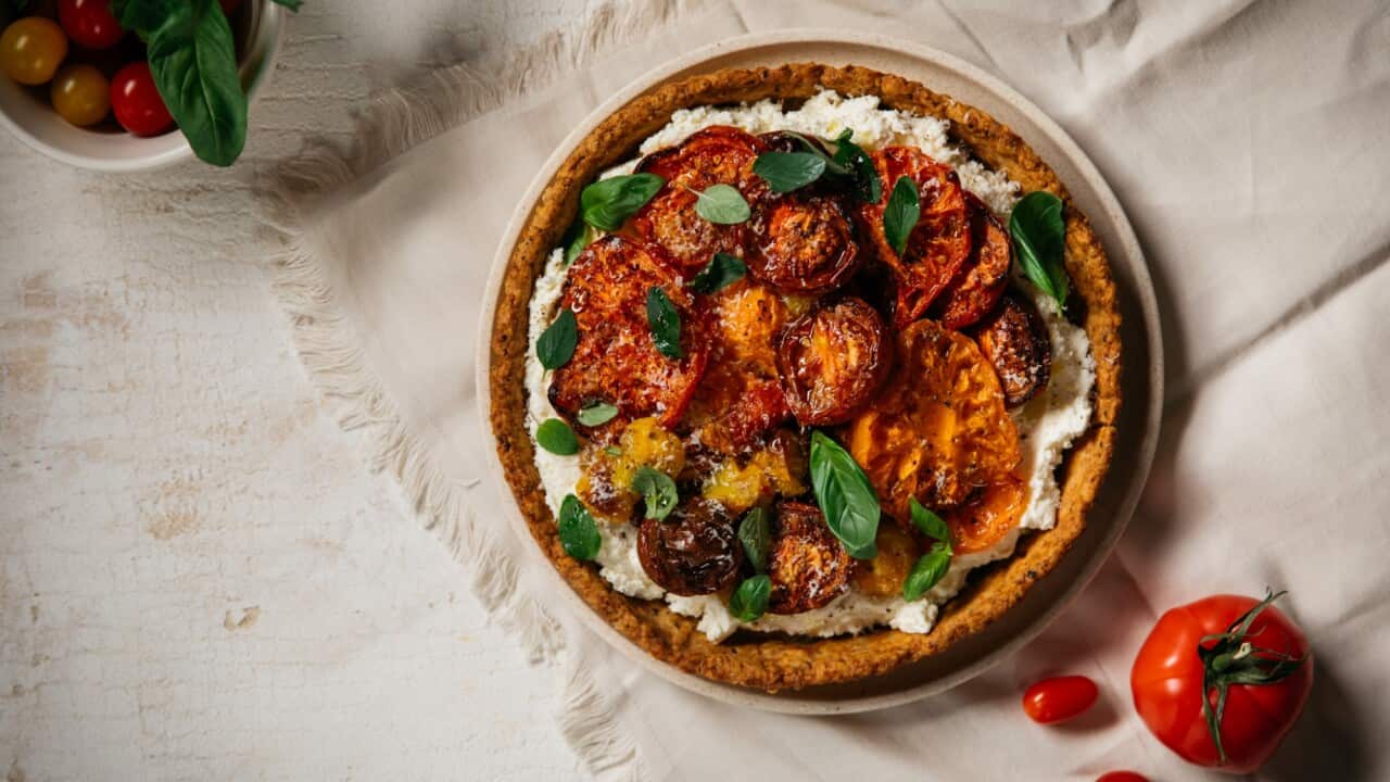 Tomato tart with cacio e pepe pastry