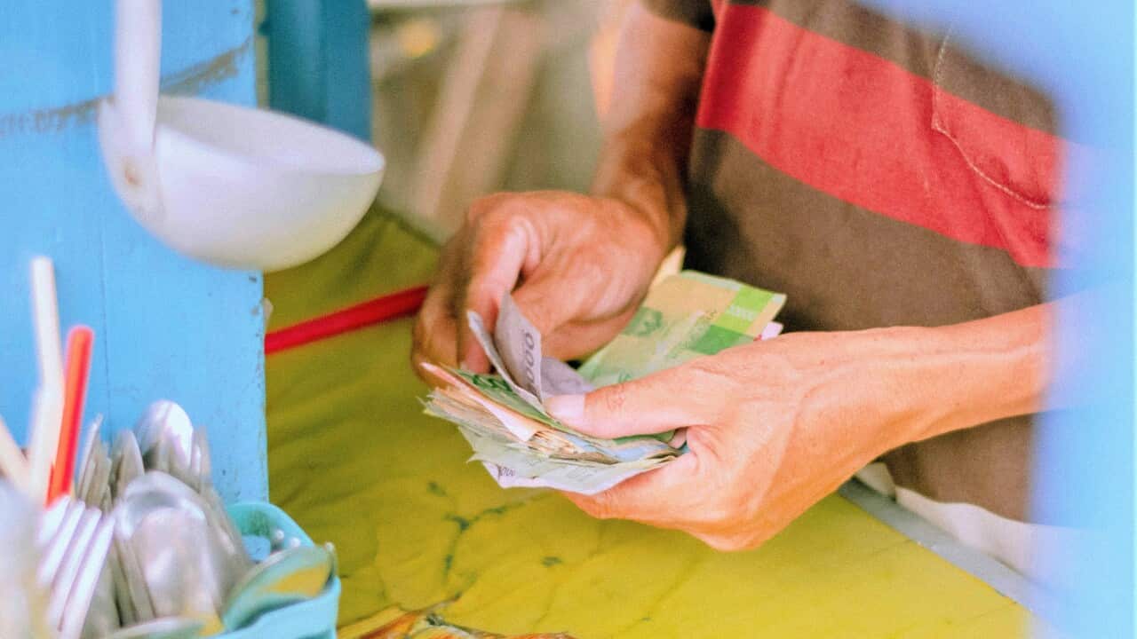 Ο πρωθυπουργός Anthony Albanese υπαινίχθηκε ότι θα υπάρξει επέκταση των προβλεπόμενων φοροελαφρύνσεων του με στόχο να ωφεληθούν τα χαμηλά εισοδήματα