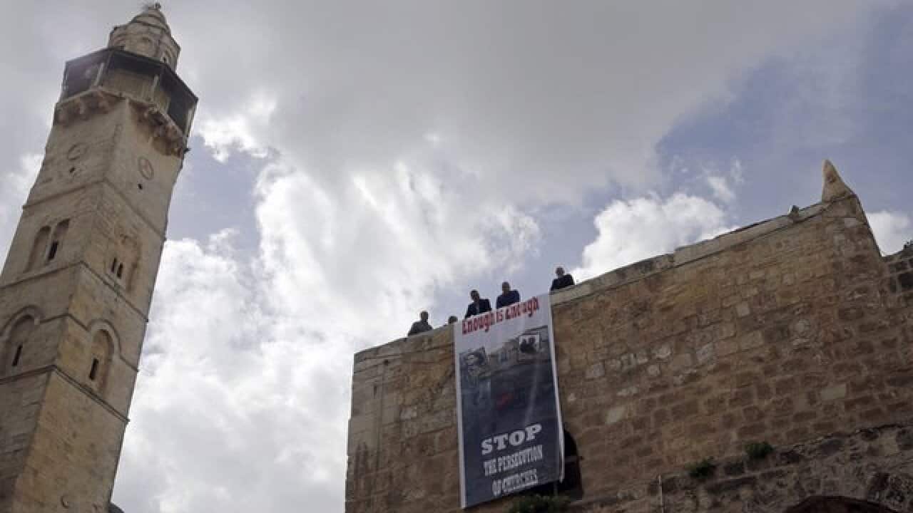 Protest at the Church of Sepulcher (AAP)