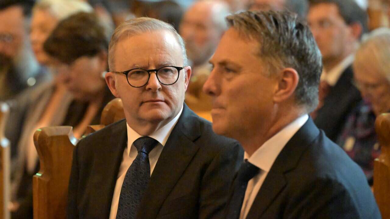 PARLIAMENTARY CHURCH SERVICE