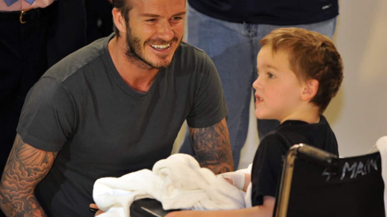 Beckham_Sydney_hospital_111205_B_aap_1050333876