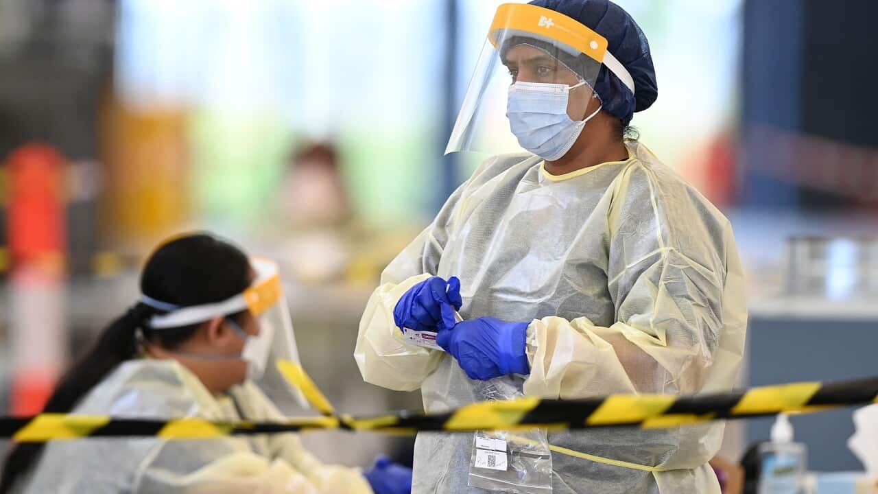 Members of the public are tested at a pop up COVID clinic in Melbourne's North.
