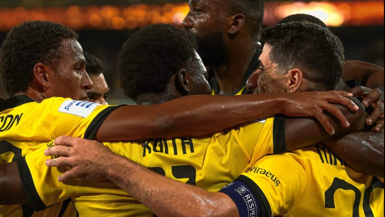 AEK- Πανσερραϊκός 2-0.jpg