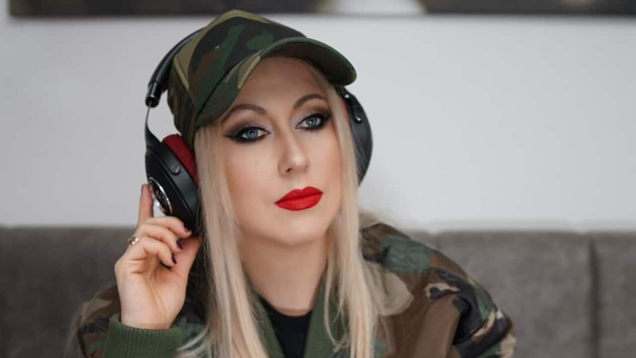 Bronza - Ukrainian singer Halyna Averchenkova..jpg