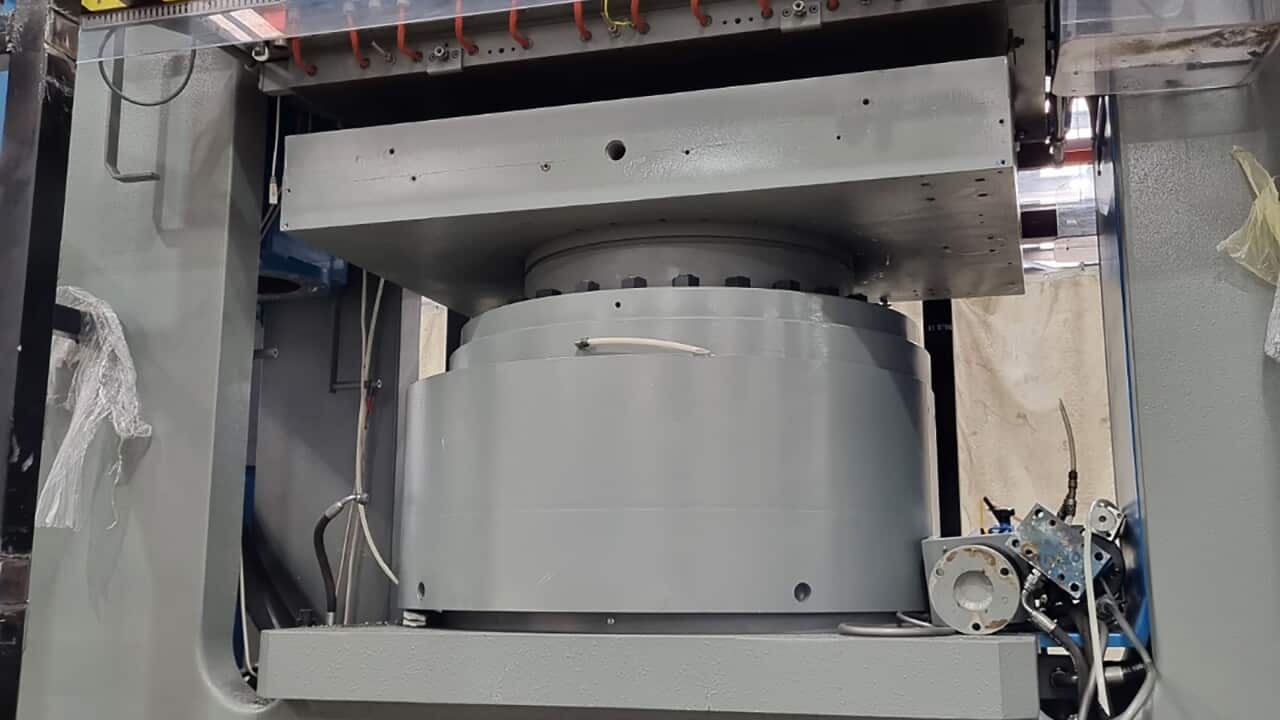 HYDRAULIC PRESS DRUG IMPORT