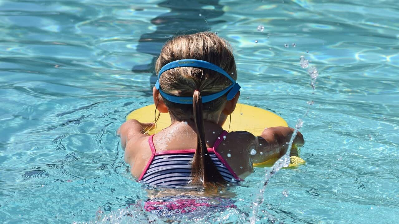 What is the best age for kids to start swimming?