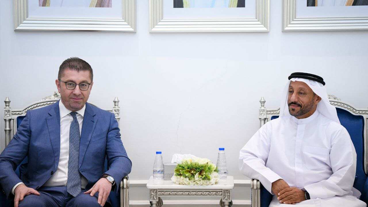 Mickoski OAE poseta.jpg