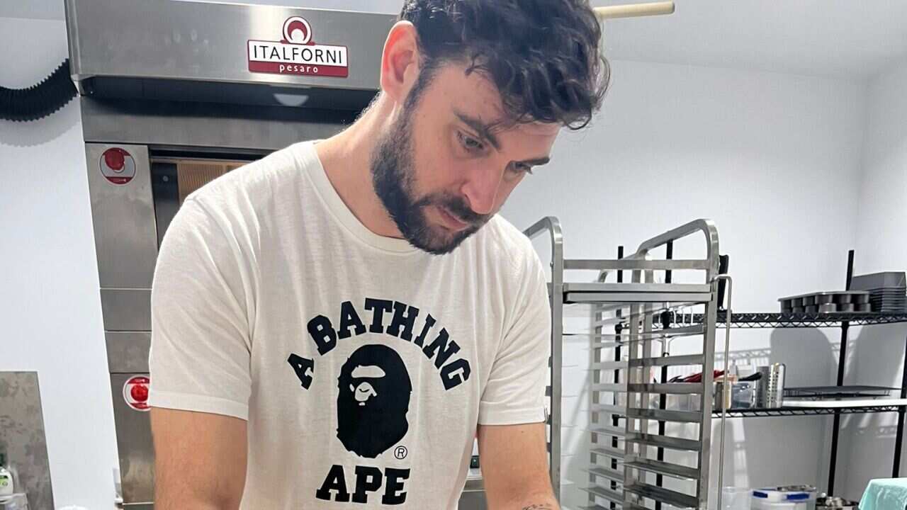 Crostata di frangipane e frutta fresca, la ricetta di Matteo Veronese