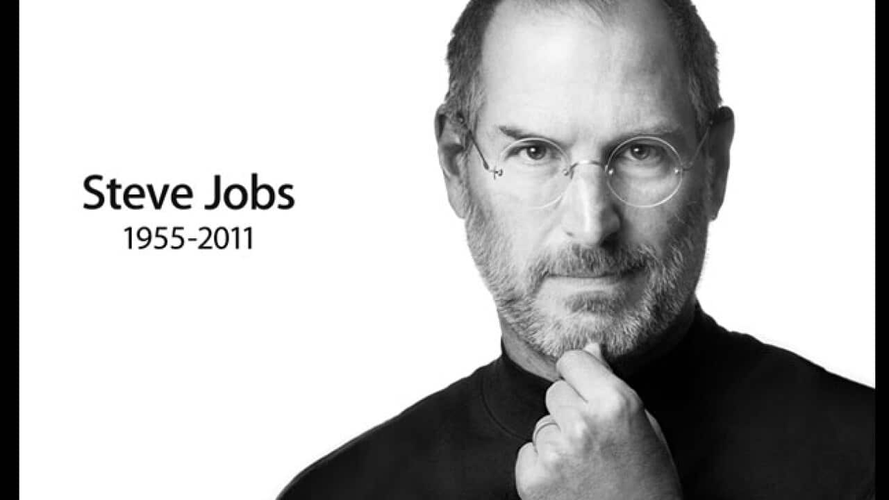 steve_jobs_111006_apple_1229141083