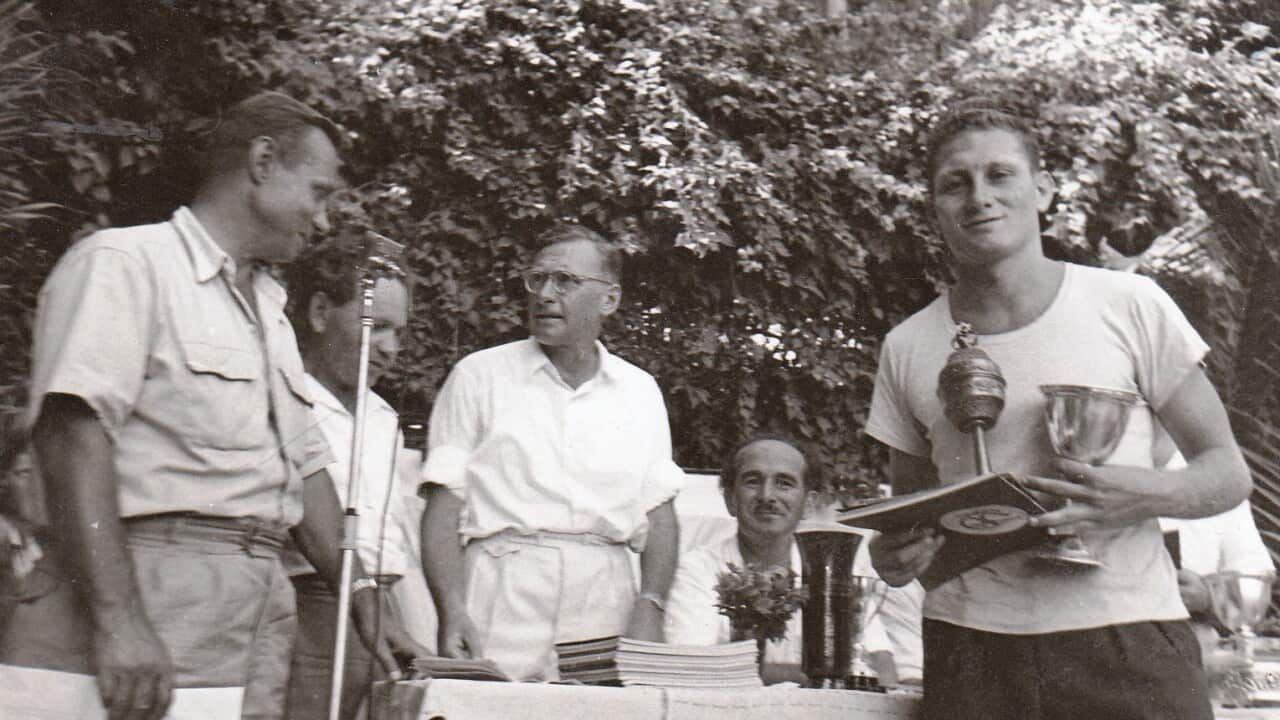 Crossing The Kineret Prizes 6Oct1953.jpg