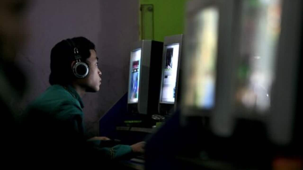 Minors in Cebu are banned from entering an Internet cafe from 10pm to 6am.