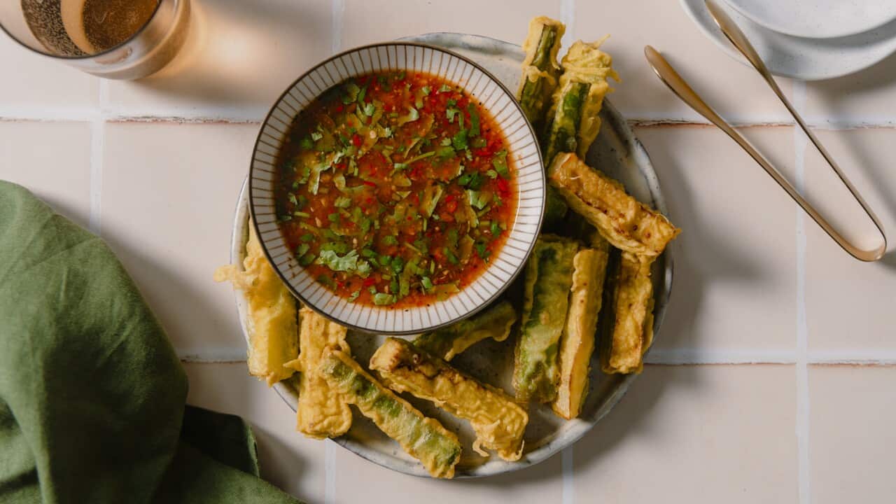 Burmese calabash fritters