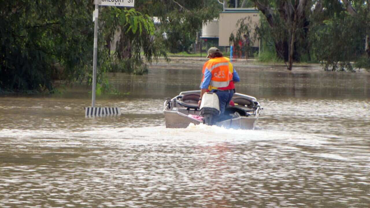 qld_floods_111005_b_aap_598873724