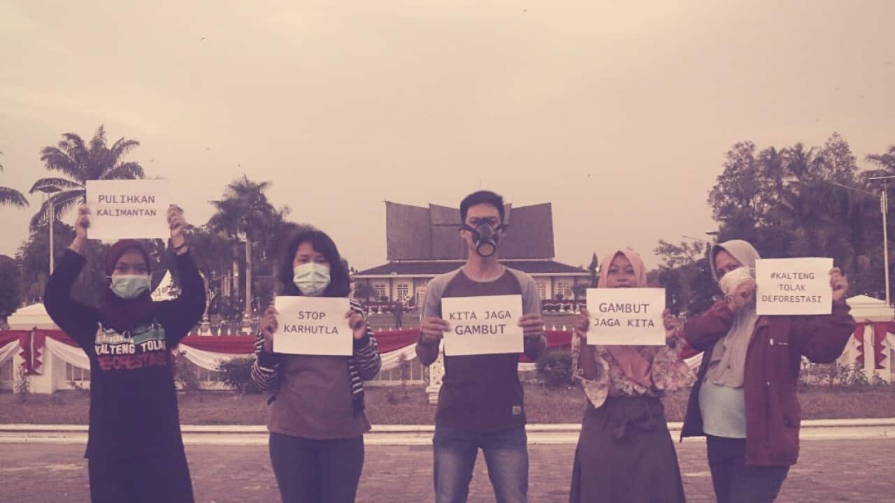 Protest against smoke