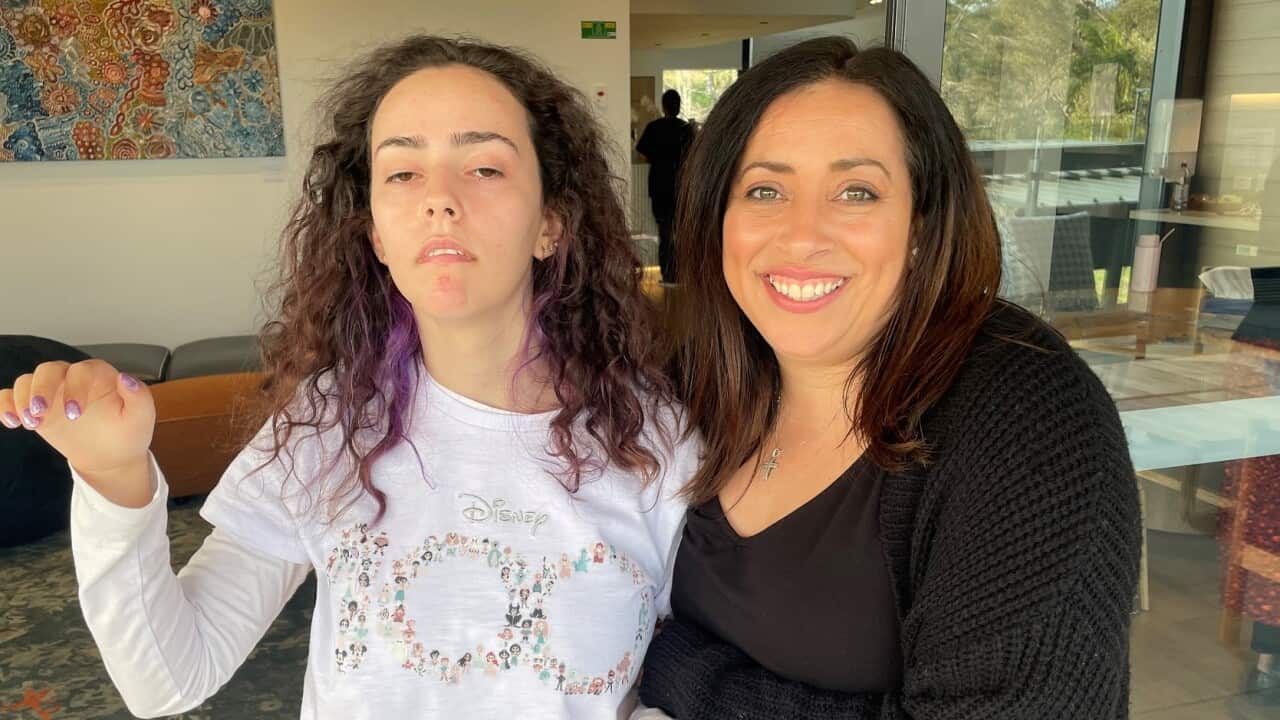 Ange,19 (left) with her mum Niki (SBS-Sandra Fulloon).jpg