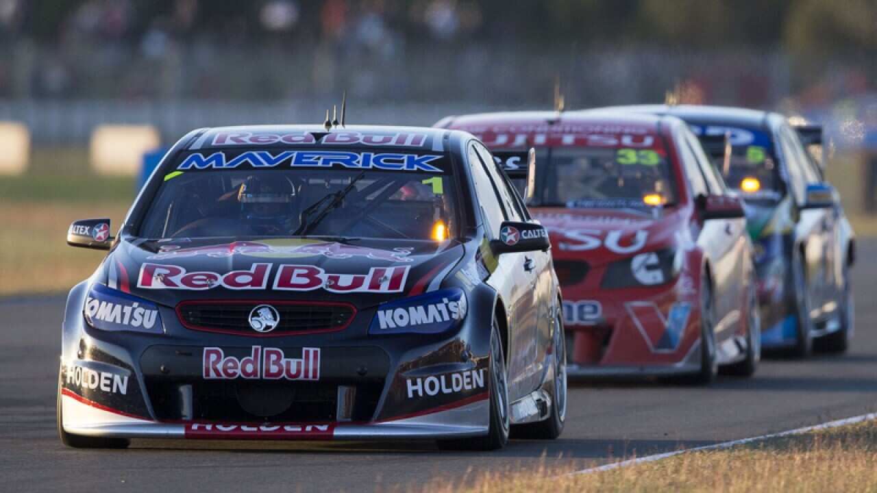 Whincup, Ford go head to head at Ipswich