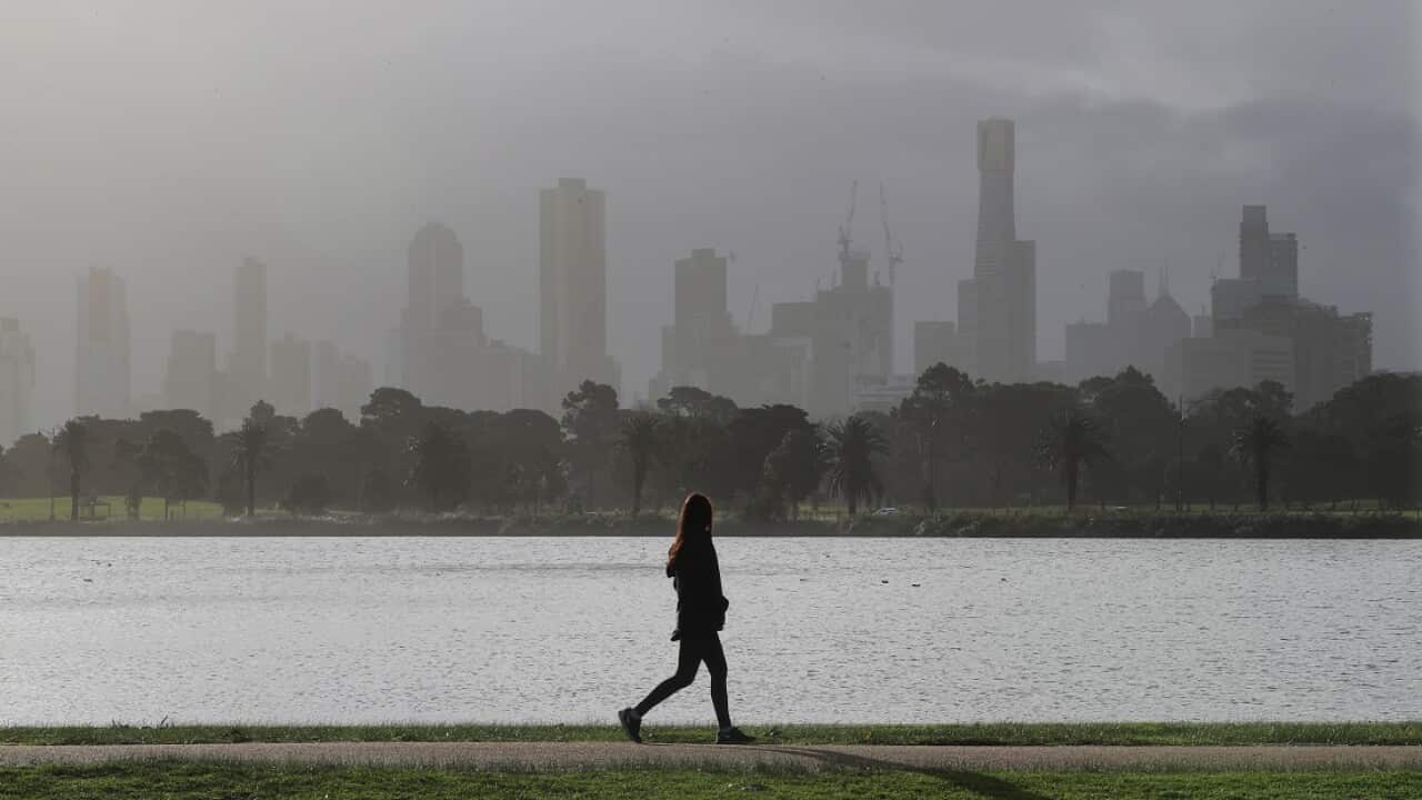 Wild weather sweeps across Melbourne city.