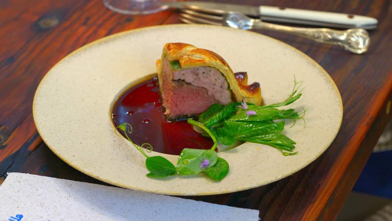 EP08_Wallaby Pithivier 2.jpg