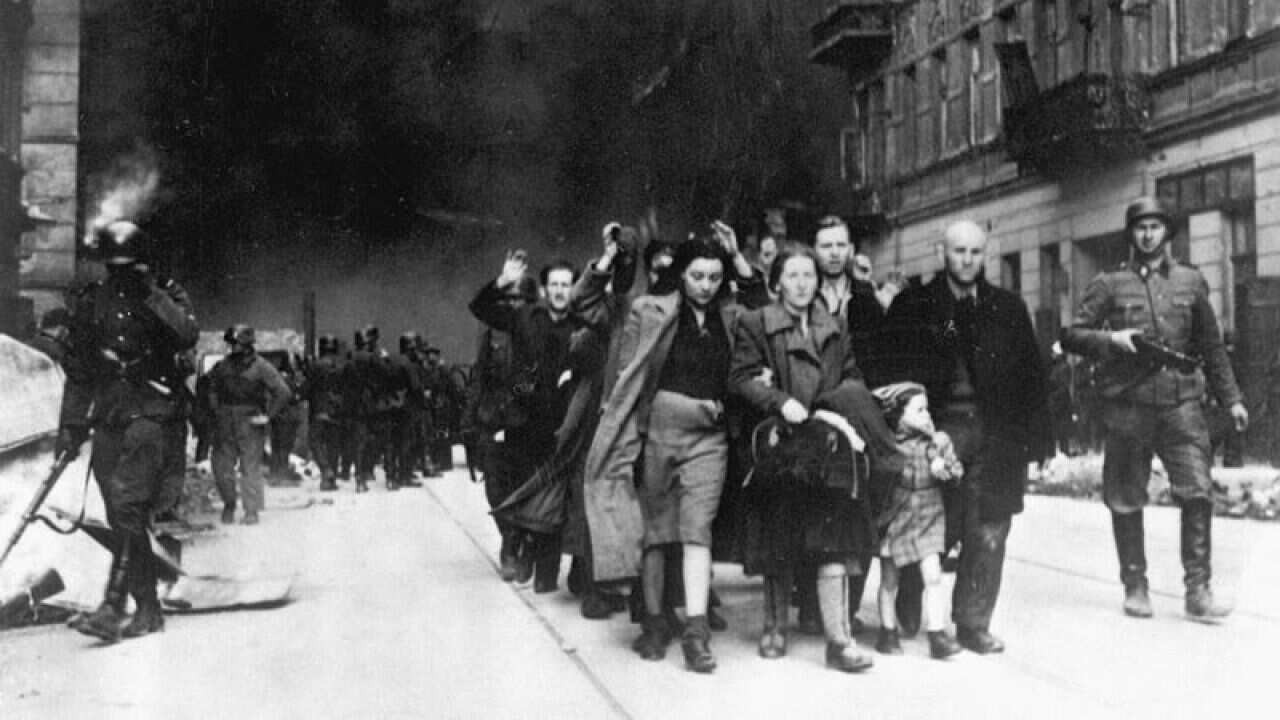 Im Warschauer Ghetto