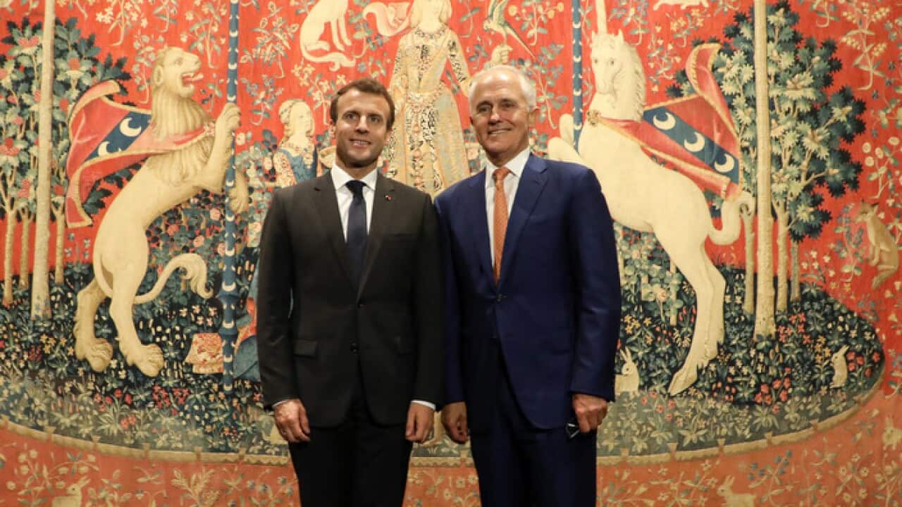 مالکوم ترنبل نخست وزیر استرالیا (راست) و امانوئل مکرون رییس جمهور فرانسه