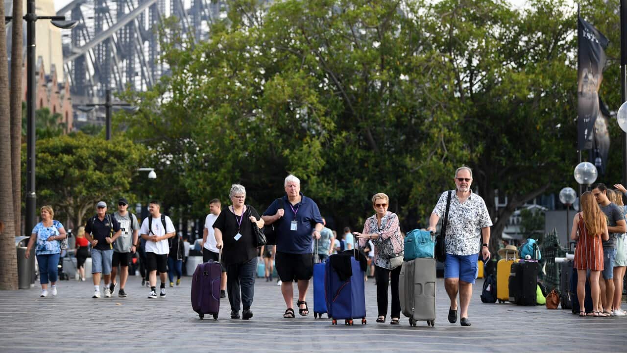 NZ VOLCANO CRUISE SHIP RETURN SYDNEY