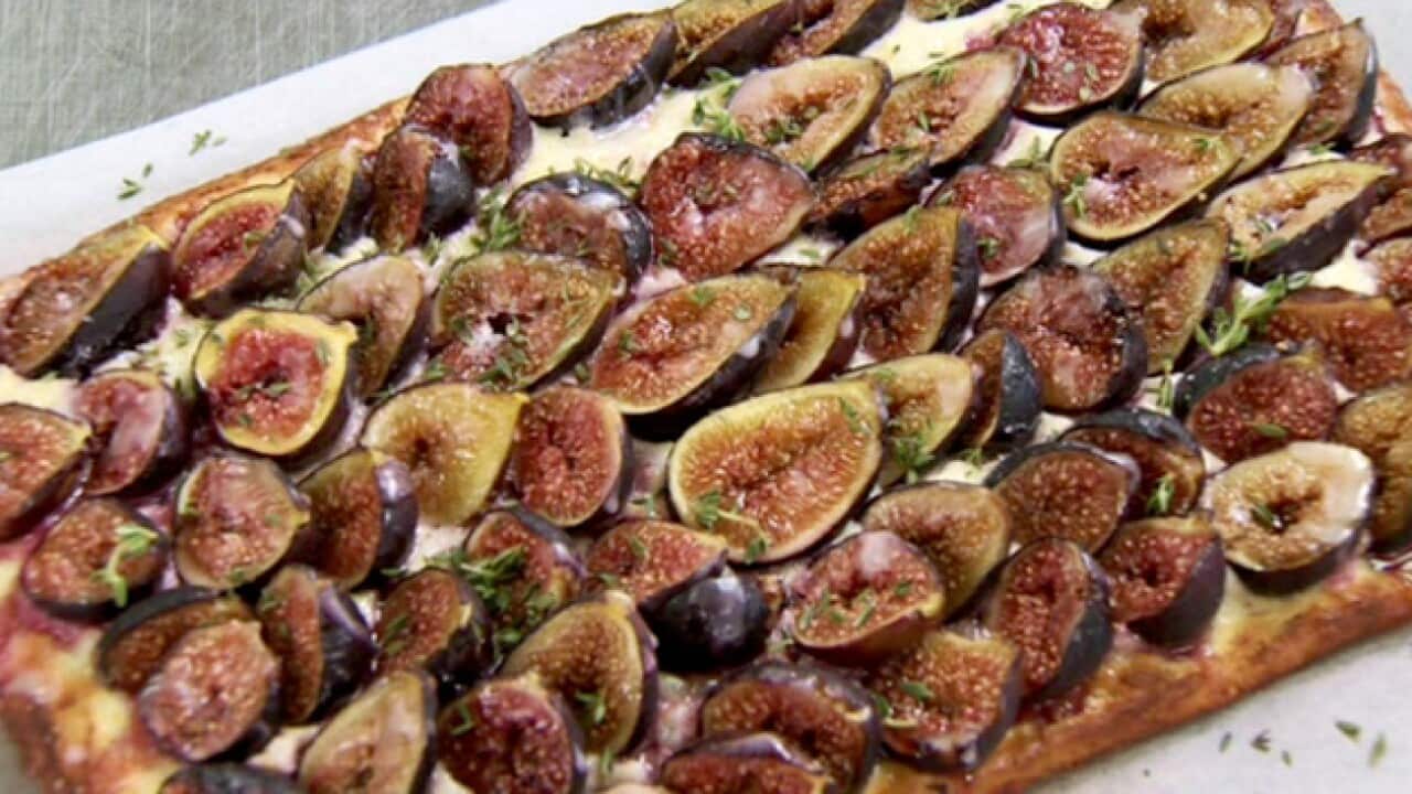 fig-and-goats-cheese-tart_251759278