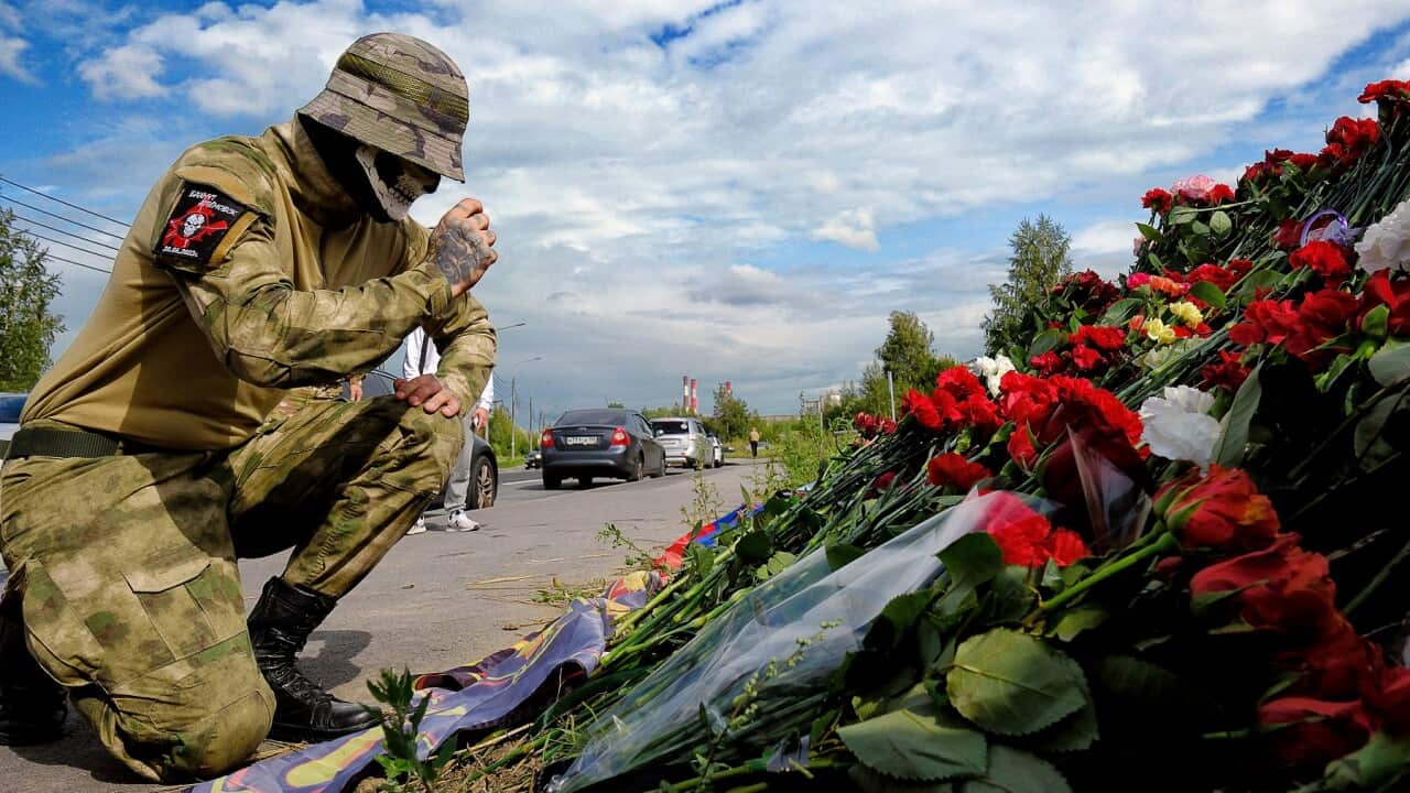 A spontaneous memorial dedicated to the head of the PMC "Wagner" Yevgeny Prigozhin, who died in a plane crash, in front of the former office of the "PMC Wagner Center" on Zolnaya Street.