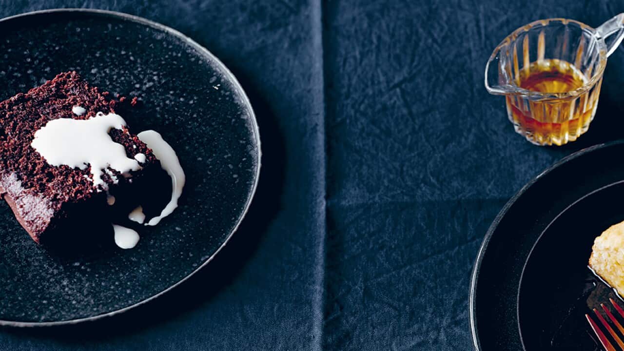 Image for read more article 'Other chocolate icings trying hard'