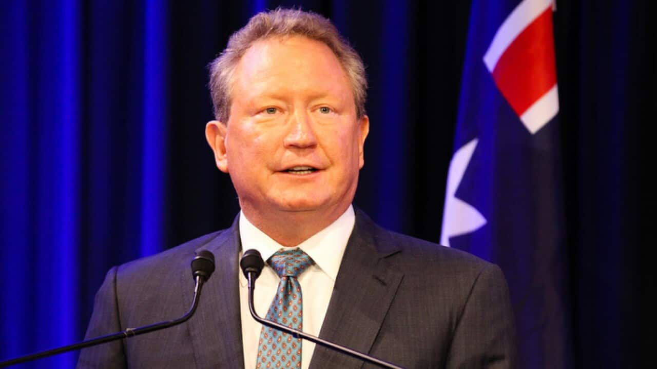 Andrew Forrest wants smoking age raised to 21