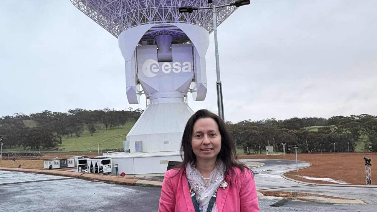 Η πρόξενος της Ελλάδας στη Πέρθη Ελένη Γεωργοπούλου, στον Ευρωπαϊκό Οργανισμό Διαστήματος, στο New Norcia της Δυτικής Αυστραλίας / Consulate of Greece in Perth