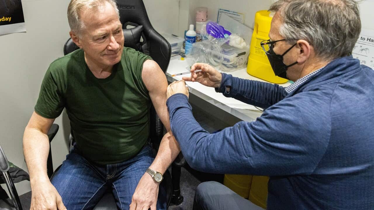 More Australians Eligible For Fourth COVID-19 Vaccination Booster Following ATAGI Recommendation