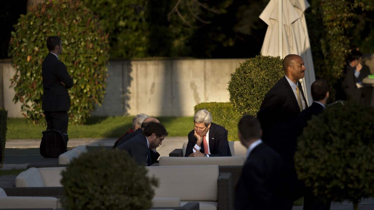 Iran urged to resolve issues with nuclear deal