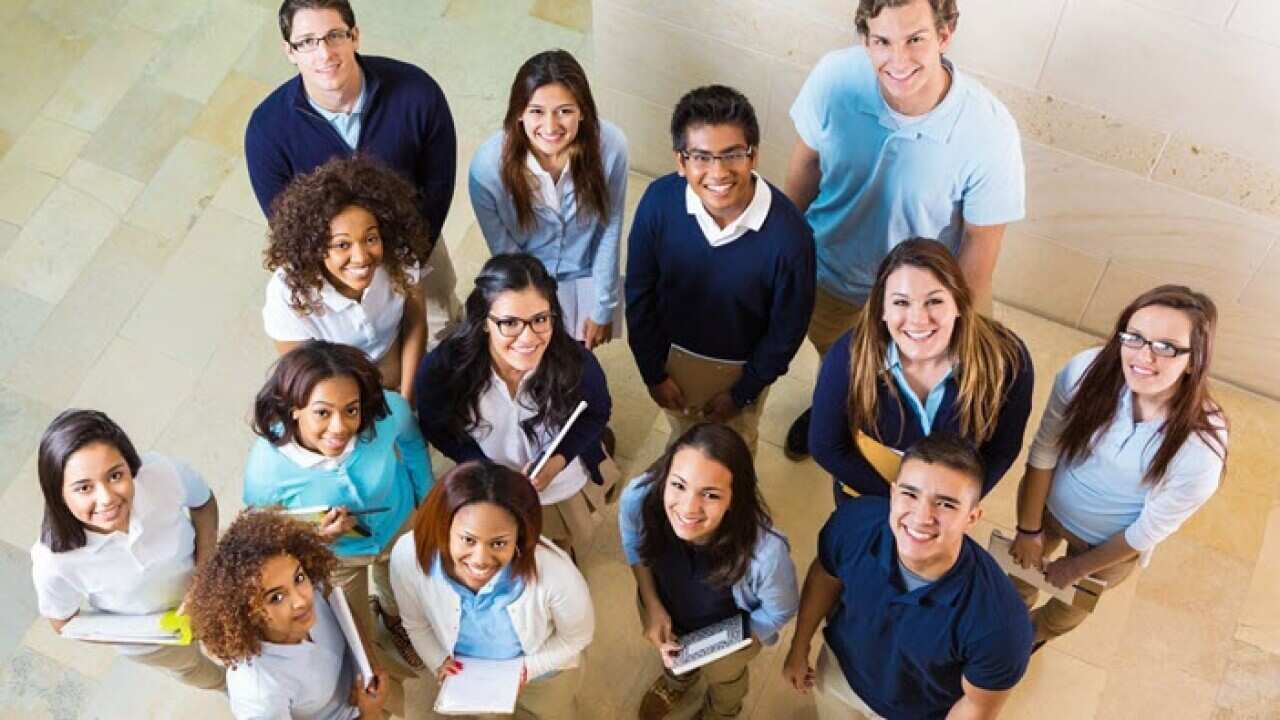 GettyImages-522312043 (1) - Student group - Getty Images/SDI Productions