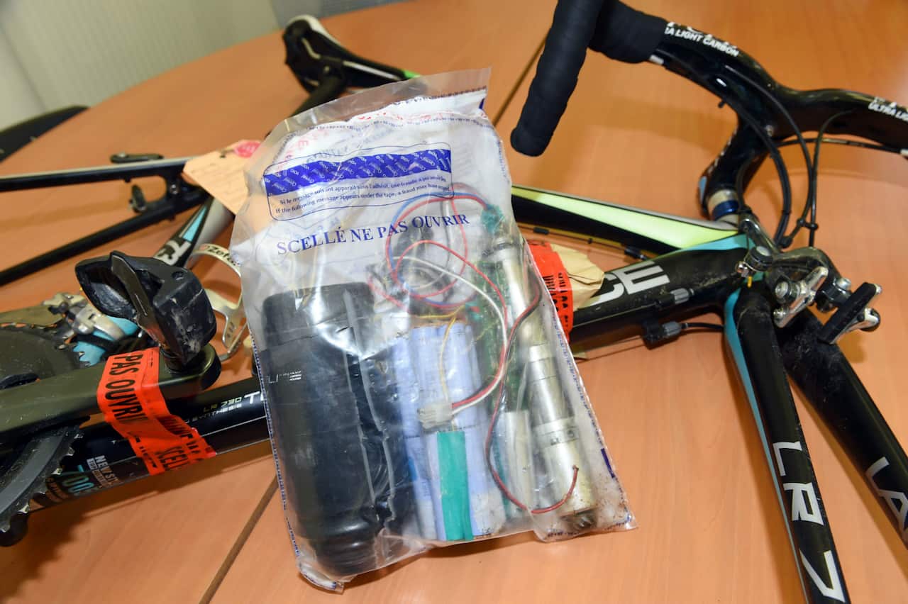 Motorised doping