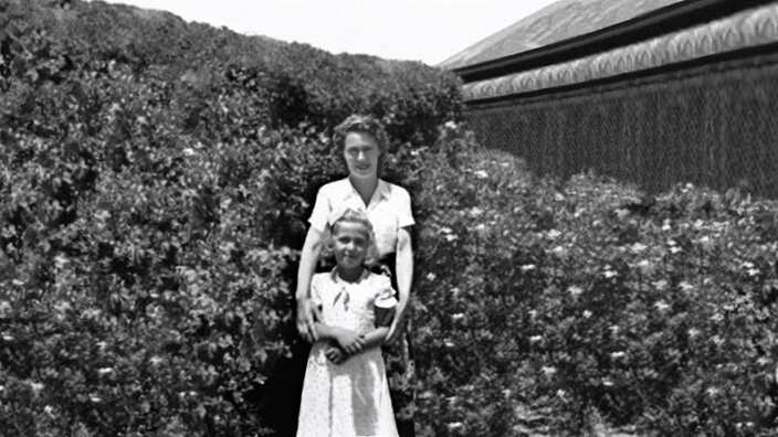 OnceMyMother_704.jpg