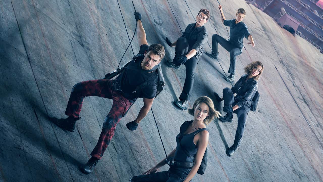 divergent-series-allegiant-backdrop.jpg