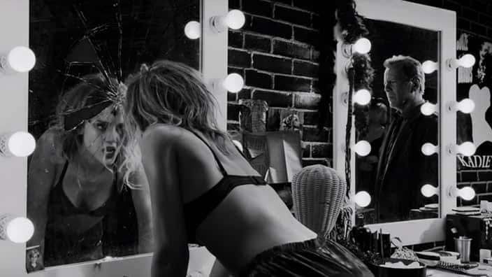 in-city-a-dame-to-kill-704.jpg