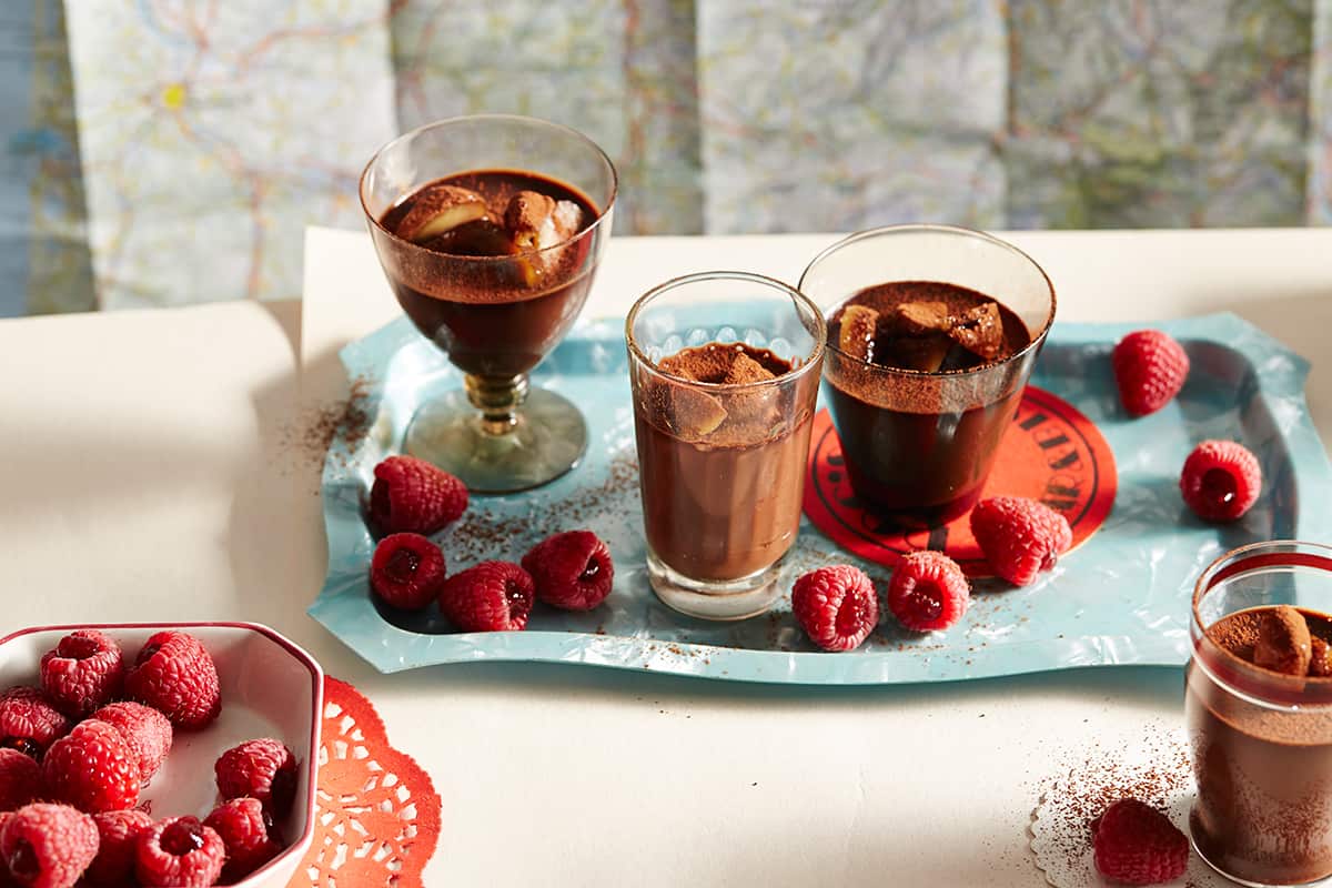 Chocolate cream with glacé chestnuts and raspberries (crème de chocolat et marrons glacés aux framboises)