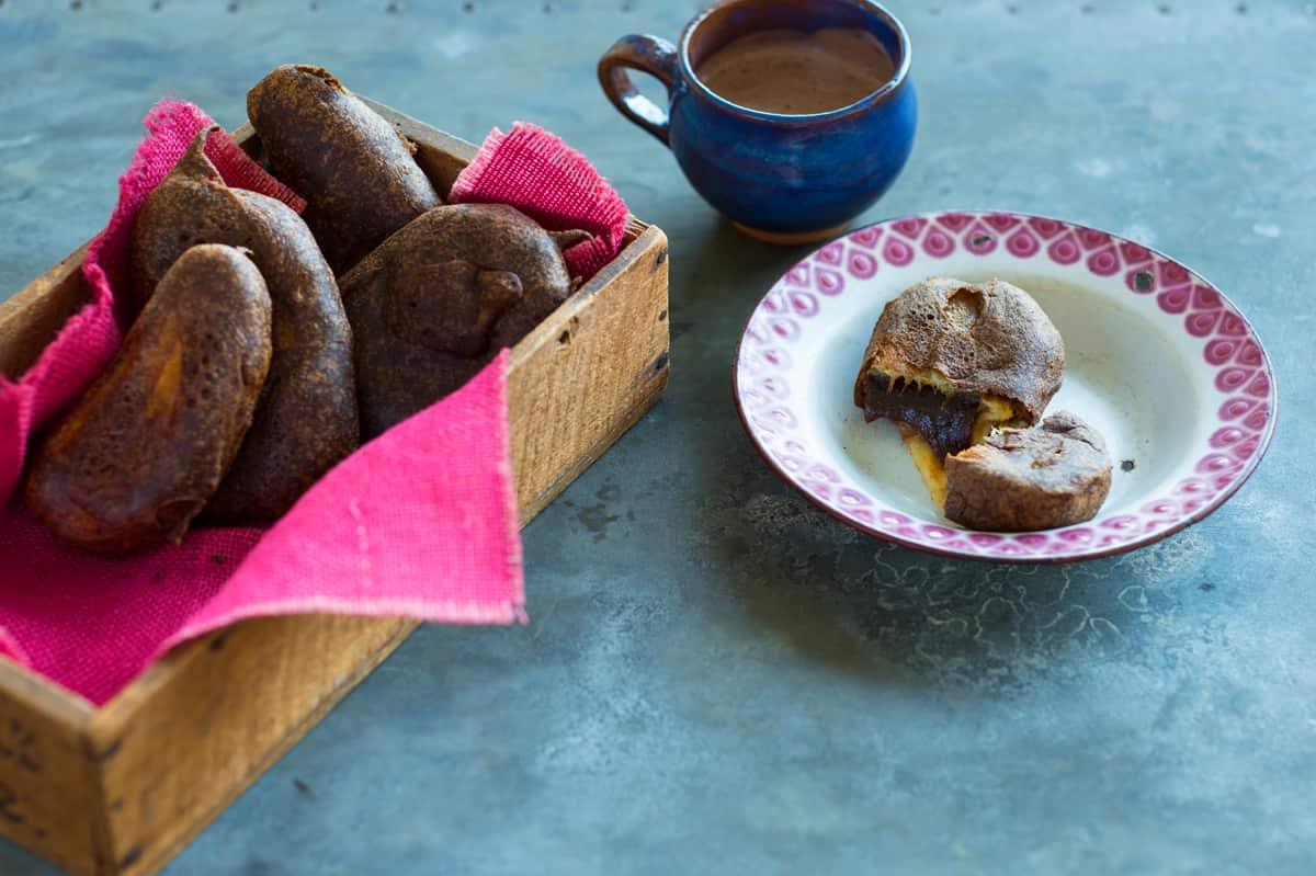 Double fried plantain, mozzarella and jam sandwich (aborrajados)