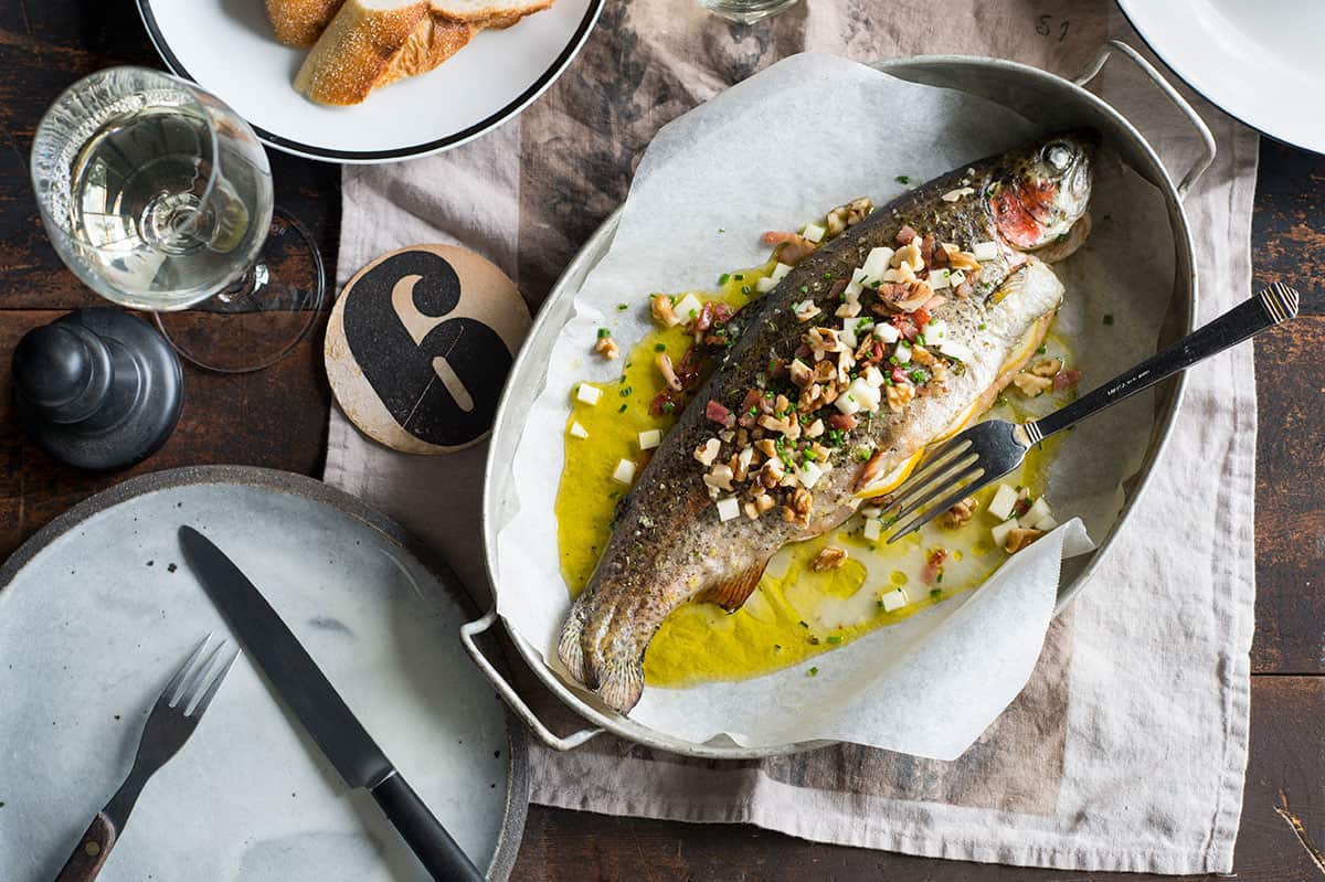 Baked trout with herbs and bacon