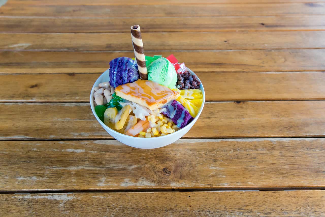 Halo-halo