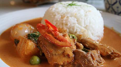 Kaeng-Ped-Pett