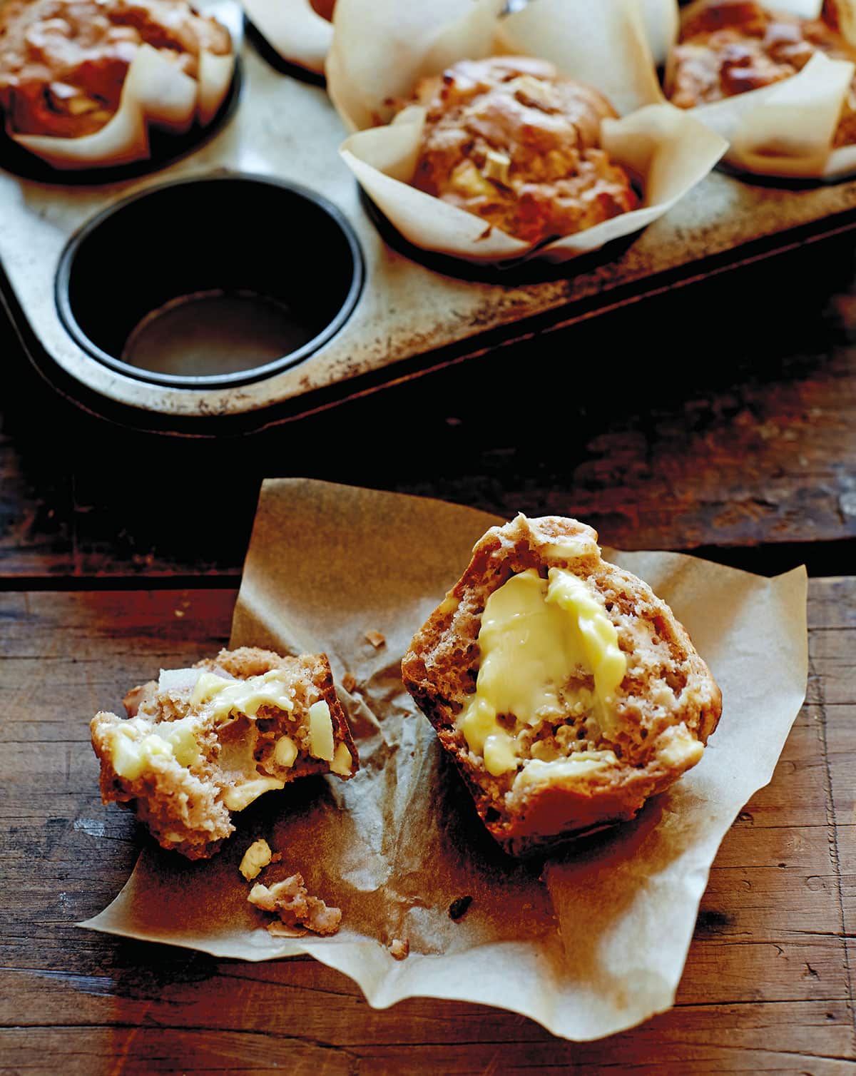 Spiced apple & cream cheese muffins